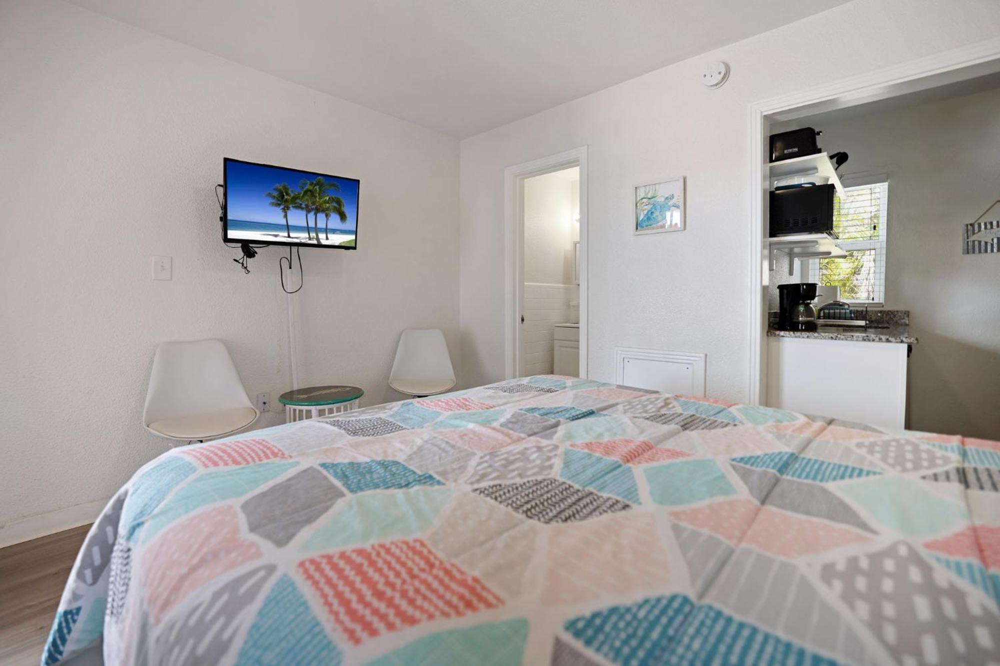 Sun Island Motel St. Pete Beach Esterno foto