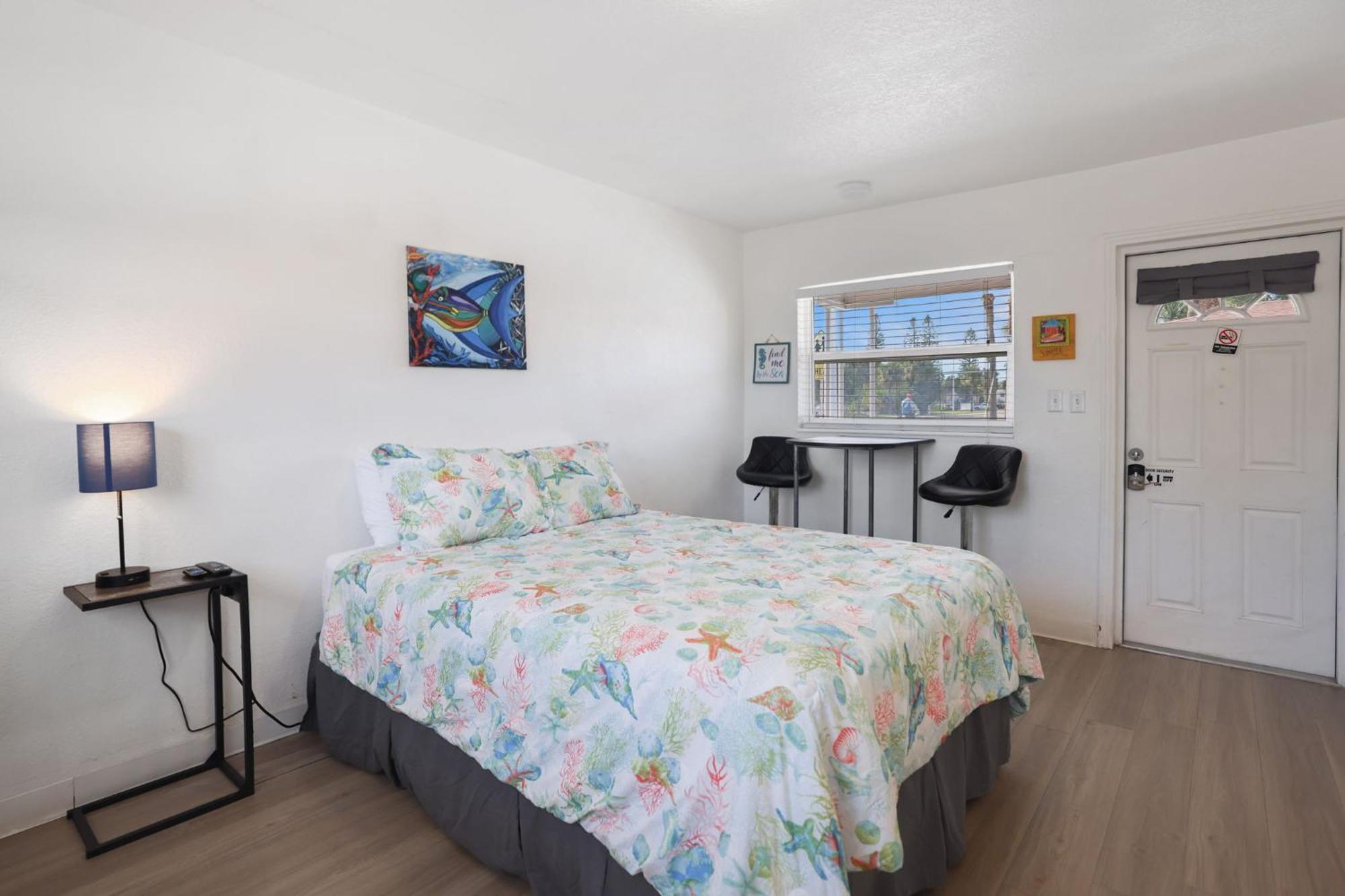 Sun Island Motel St. Pete Beach Esterno foto